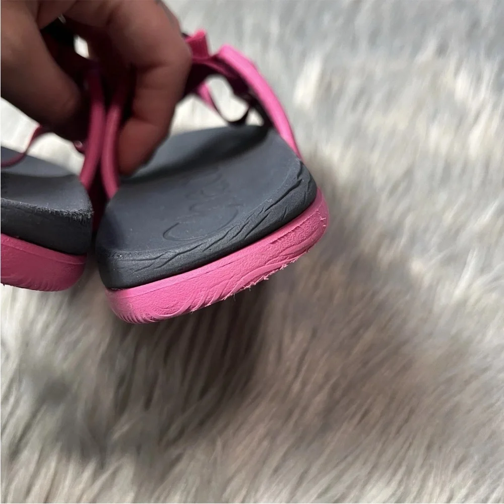 Girls Chaco Pink Slide Sandals Size 3